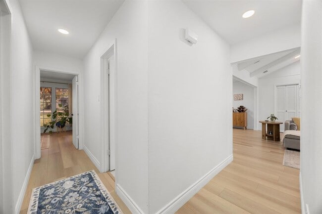 Building Photo - 1514 Desert Quail Ln