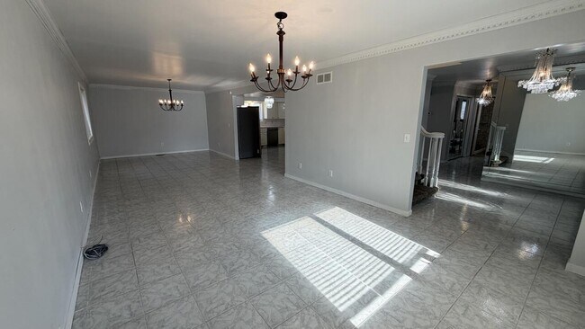 Building Photo - 36868 Melbourne Dr