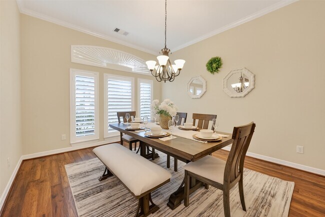 Building Photo - 28423 Tall Juniper Hill Dr