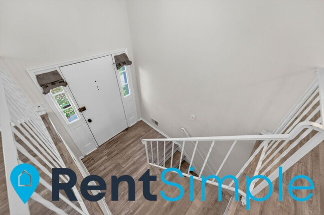 Building Photo - 12035 Stuart Ridge Dr