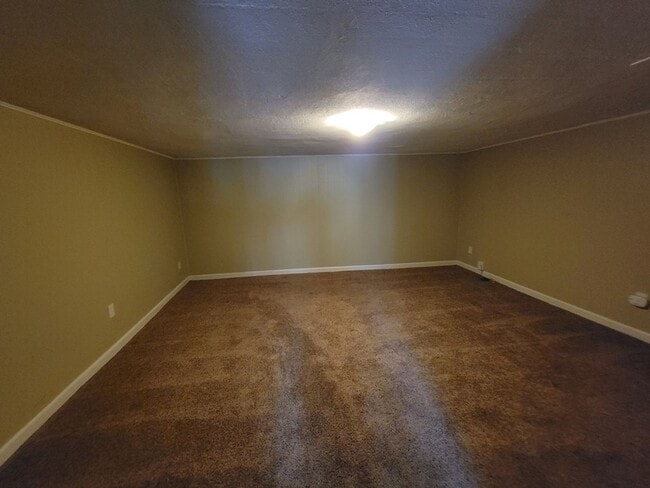 Building Photo - House for Rent in the Holly Hills Area