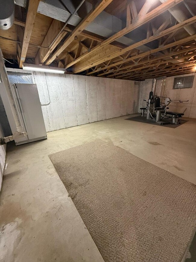 Building Photo - 203 Stafford Dr