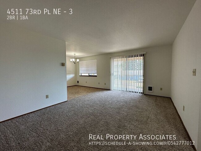 Building Photo - 4511 73rd Pl NE