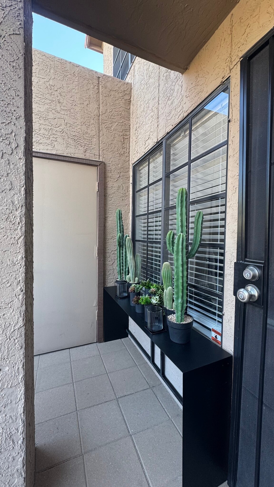 Building Photo - 8625 E Belleview Pl