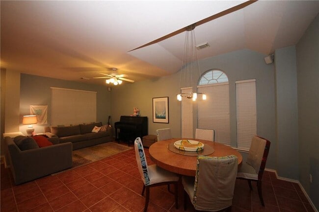 Building Photo - 12517 Sir Christophers Cove