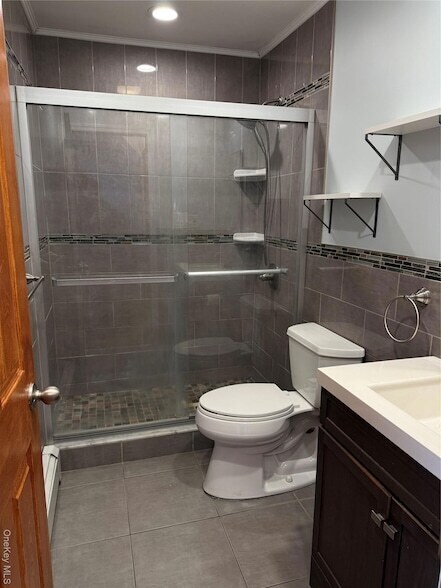 Building Photo - 8 William St