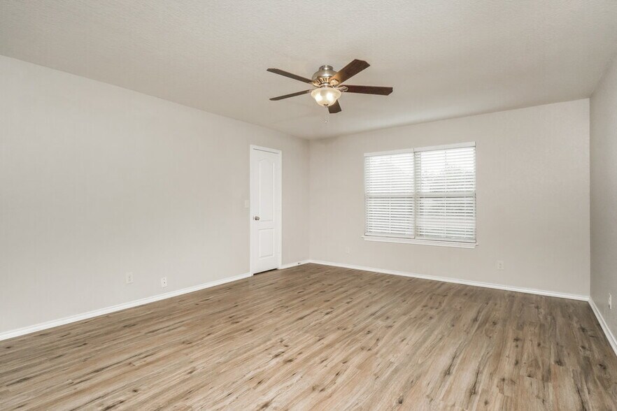 Building Photo - 419 Tequila Ranch