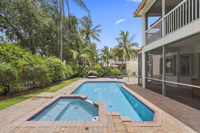 Building Photo - 4461 Mariners Cove Dr
