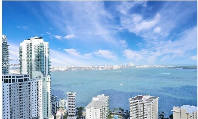 Building Photo - 1451 Brickell Ave