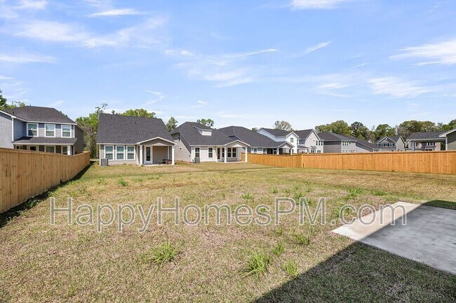 Building Photo - 8713 Revival Rd