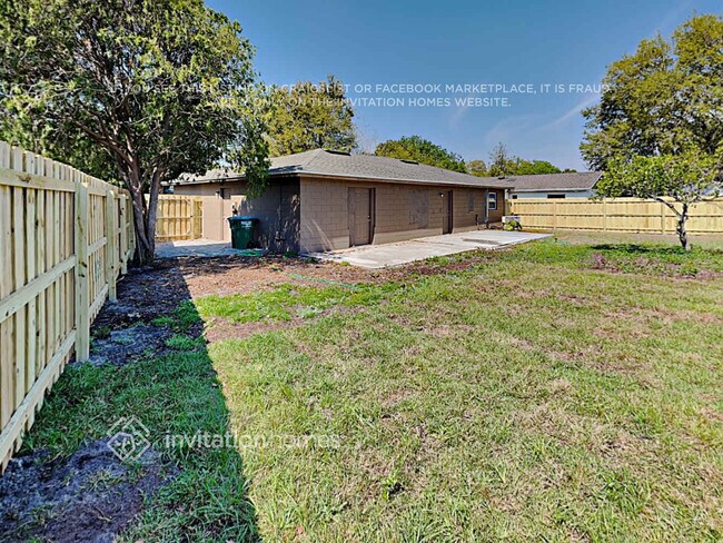 Building Photo - 601 David St