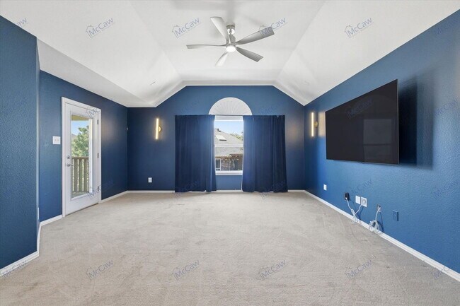 Building Photo - 2701 Stone Creek Dr