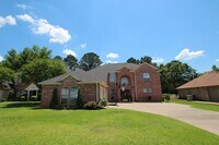 Building Photo - Lease Takeover Opportunity Available: Stun...