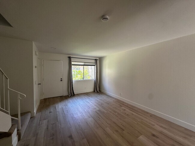 Building Photo - Upgraded 2 Bedroom Home in San Marcos!