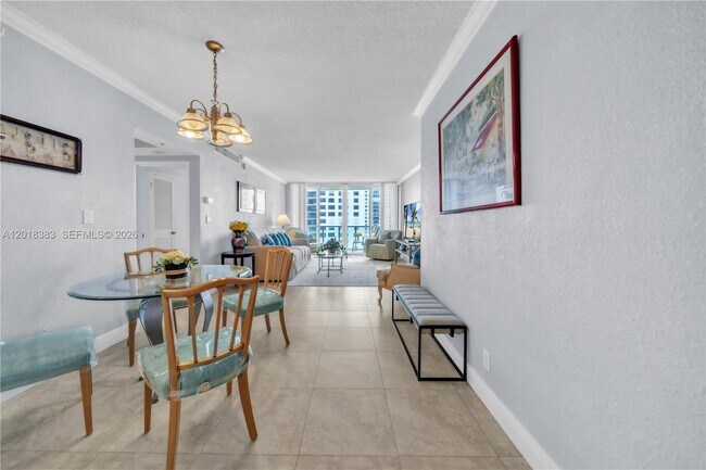 Building Photo - 2501 S Ocean Dr