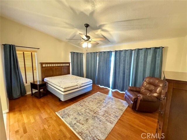 Building Photo - 18015 Wildwood Dr