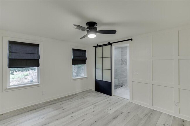 Building Photo - 3685 Fir Dr