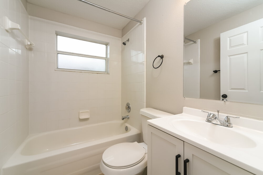 Building Photo - 10832 Rushwood Way