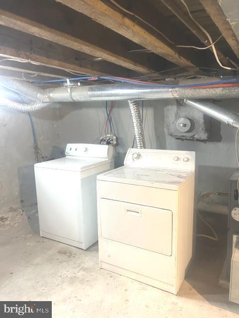 Building Photo - 1510 S LeCount St