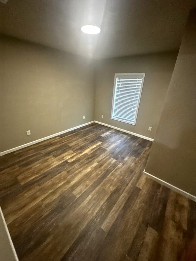 Building Photo - 11161 Soape Rd