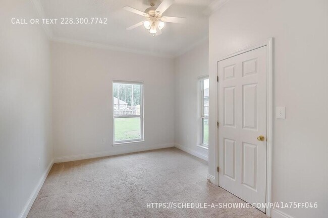 Building Photo - 410 Old Spanish Trail