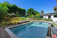 Building Photo - 3751 Multiview Dr