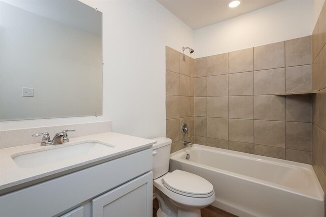 Building Photo - 11628 SW 38th St