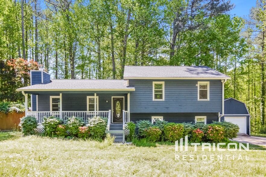Primary Photo - 167 Hardy Cir