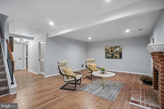 Building Photo - 10108 Ebenshire Ct