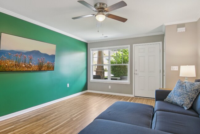 Building Photo - Arden Townhouse Rental