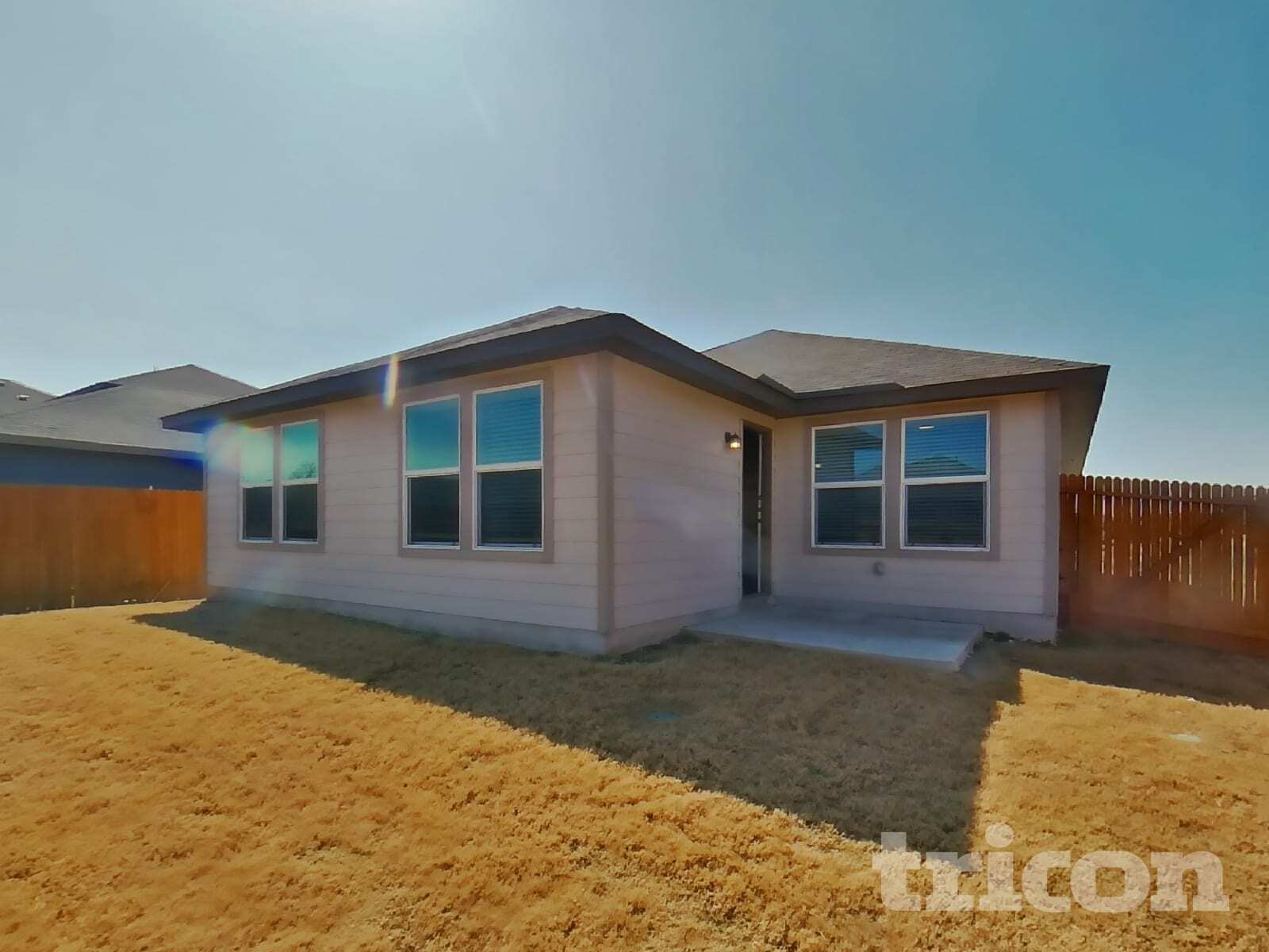 Building Photo - 5818 Nyla Wy