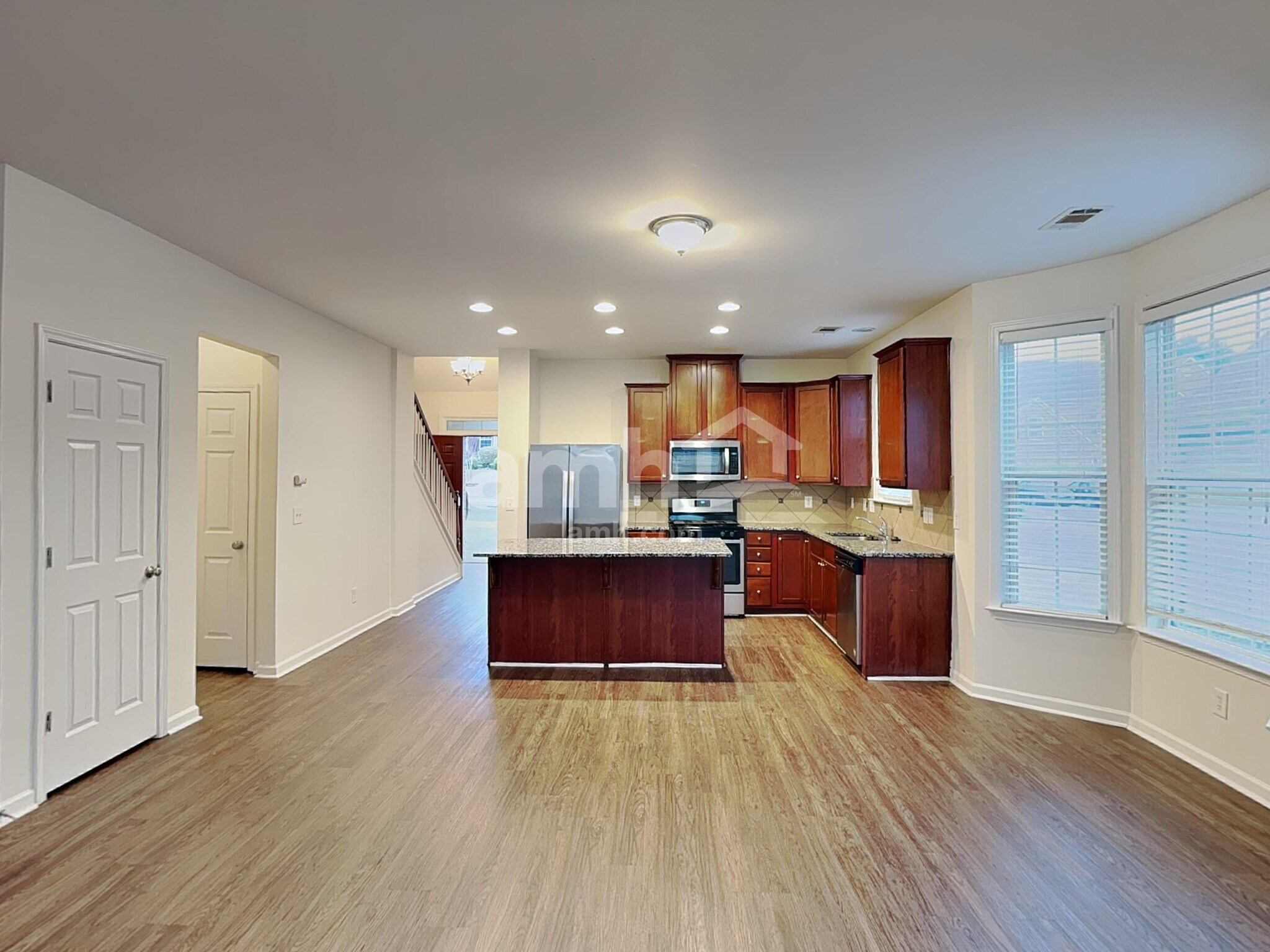 Building Photo - 1823 Madrid Falls Dr