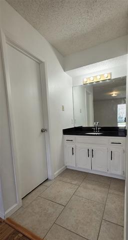 Building Photo - 2018 Steamboat Springs Dr