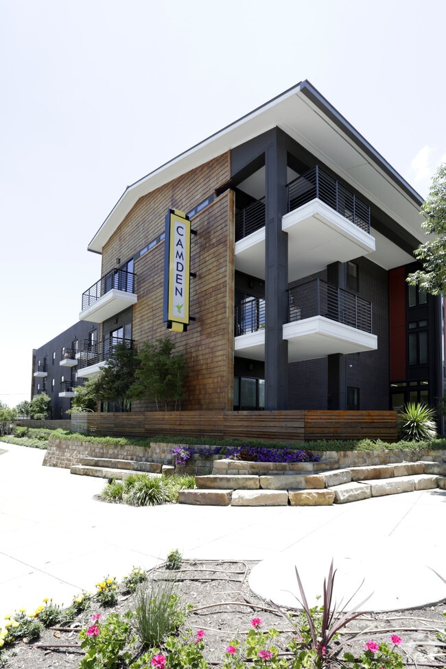 Building Photo - Camden Henderson