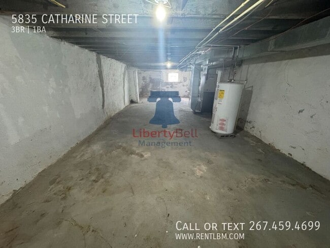 Building Photo - 5835 Catharine St