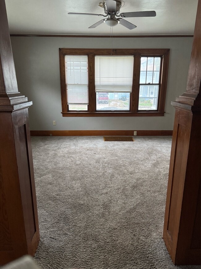 Building Photo - 1019 Ave C