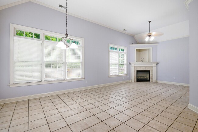 Building Photo - 9143 Raspberry Ln