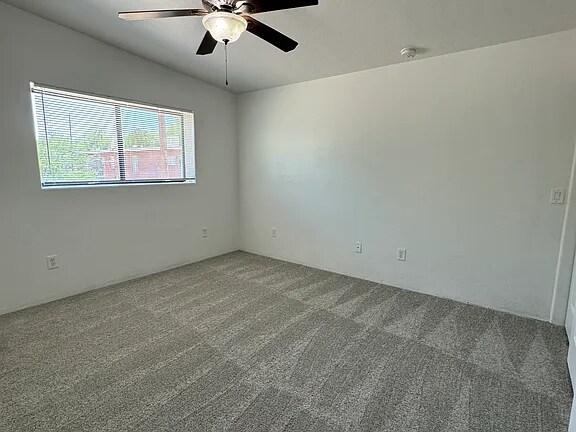 Building Photo - 120 N Campbell Ave