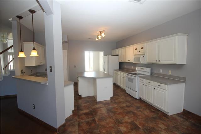 Building Photo - 3845 Gillespie Dr