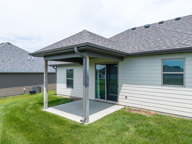 Building Photo - 1017 Spyglass Ct