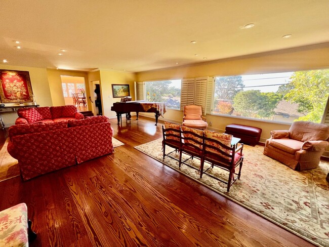 Building Photo - Charming and Accommodating Carmel-by-the-Sea Home coming soon!