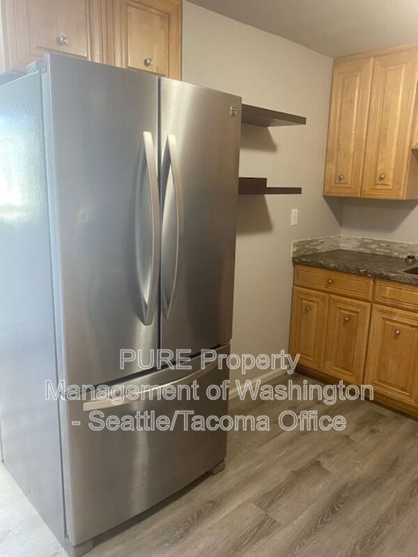 Building Photo - 1422 116th St S