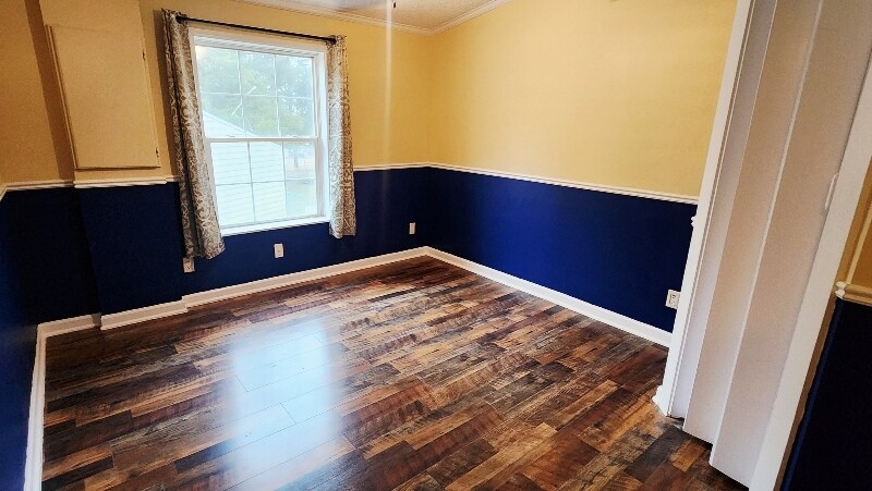 Building Photo - 1225 Sleepy Hollow Rd