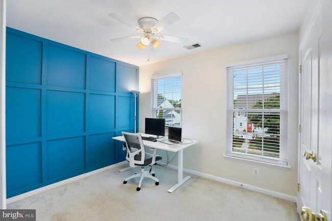 Building Photo - 20400 Charter Oak Dr