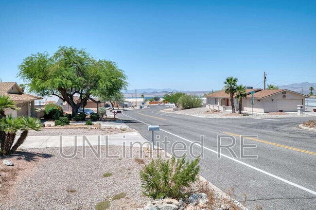 Building Photo - 2512 Cisco Dr S