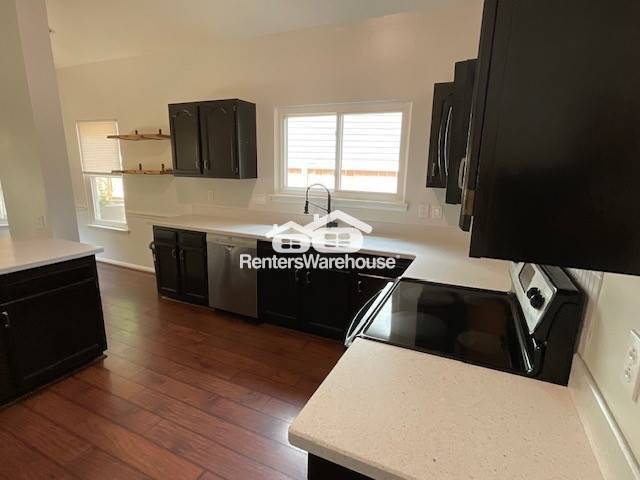 Building Photo - 11300 Hunters Landing Dr