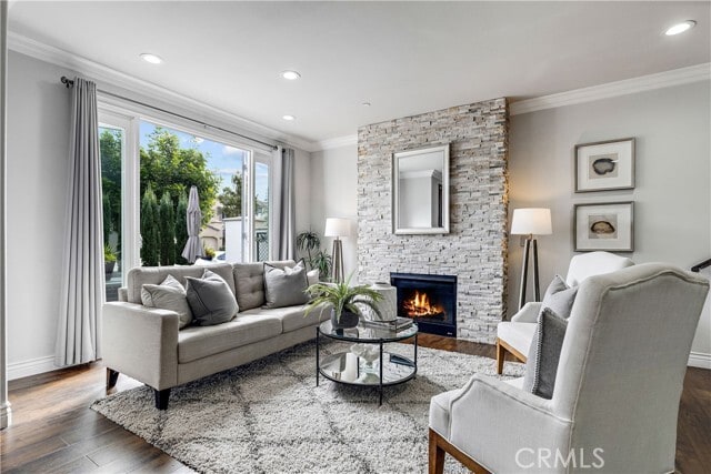 Building Photo - 315 Flint Ave