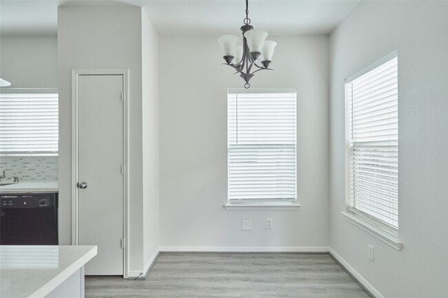 Building Photo - 21718 Grassy Hill Ln