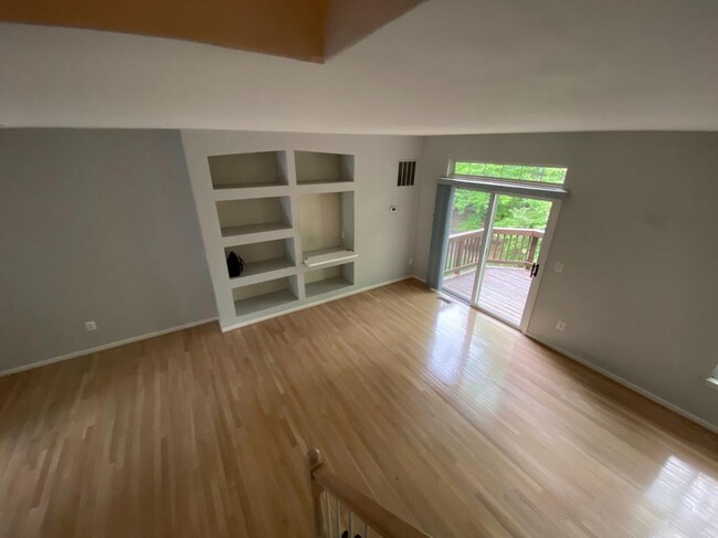 Building Photo - 4110 FLOWER BOX CT
