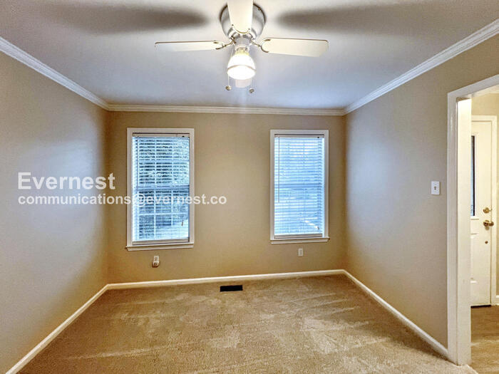 Building Photo - 121 Illinois Bayou Dr